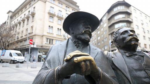  Откраднаха бастуна на Пенчо Славейков 