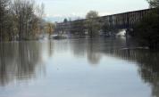  Мост се срути в Италия 15 месеца след нещастието в Генуа 