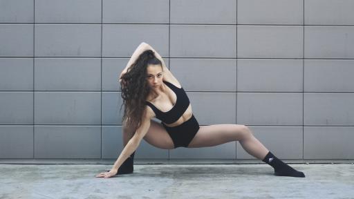  Алекс Драгова 