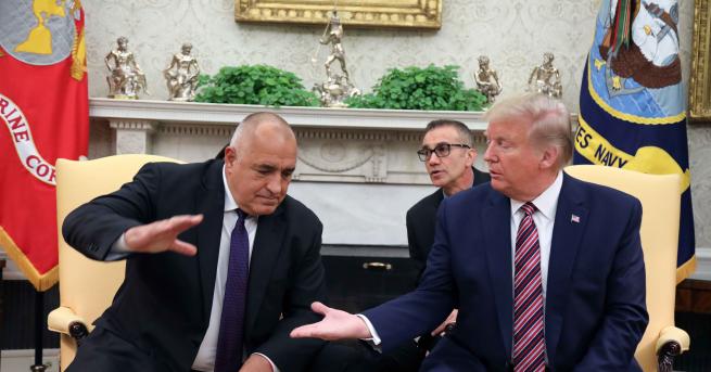 България Кой превеждаше от български на Тръмп в Белия дом
