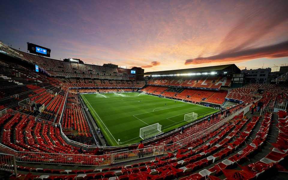 Отборите на Валенсия и Челси играят при резултат 0:0 в