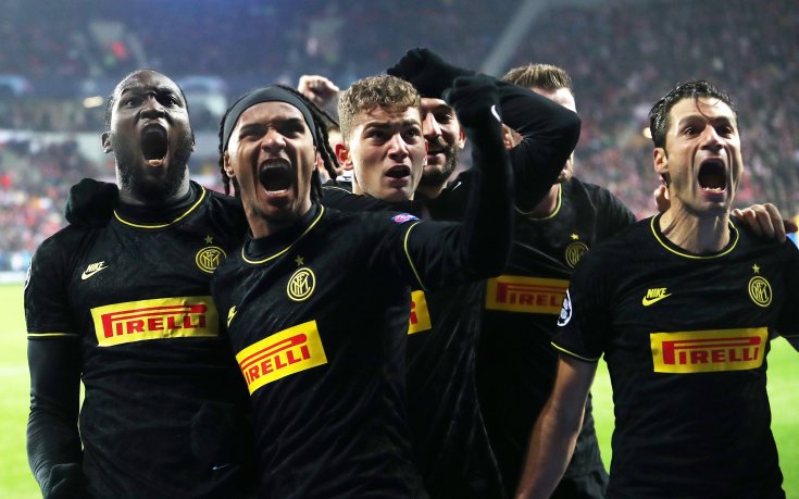 Интер се справи с коравия Славия в Прага и държи съдбата в ръцете си