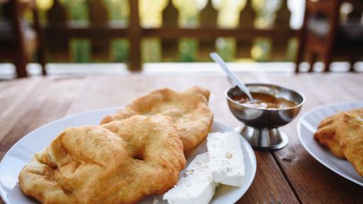  <p><strong>10 ястия от Балканите</strong>, на които не можем да устоим</p> 