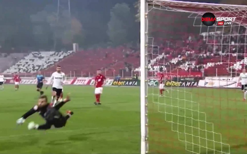 Отборите на Етър и Славия се изправят в първия двубой