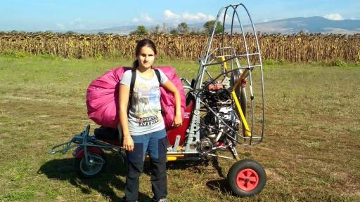  Калинка, която желае да види до каква степен може да стигне 