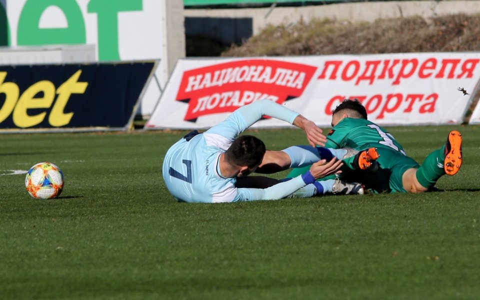 Витоша Бистрица играе с Дунав Русе в мач от 18-ия