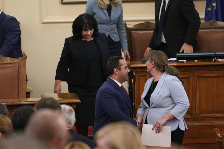  Деница Сачева 