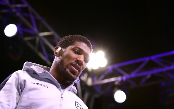 AJ за Руис: Първо му стискам ръката, после му махам главата