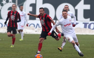 Локомотив София ще започне новия сезон във Втора лига пред