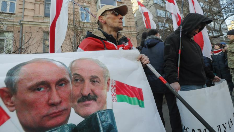 Лукашенко при Путин, ще стане ли Беларус част от Русия