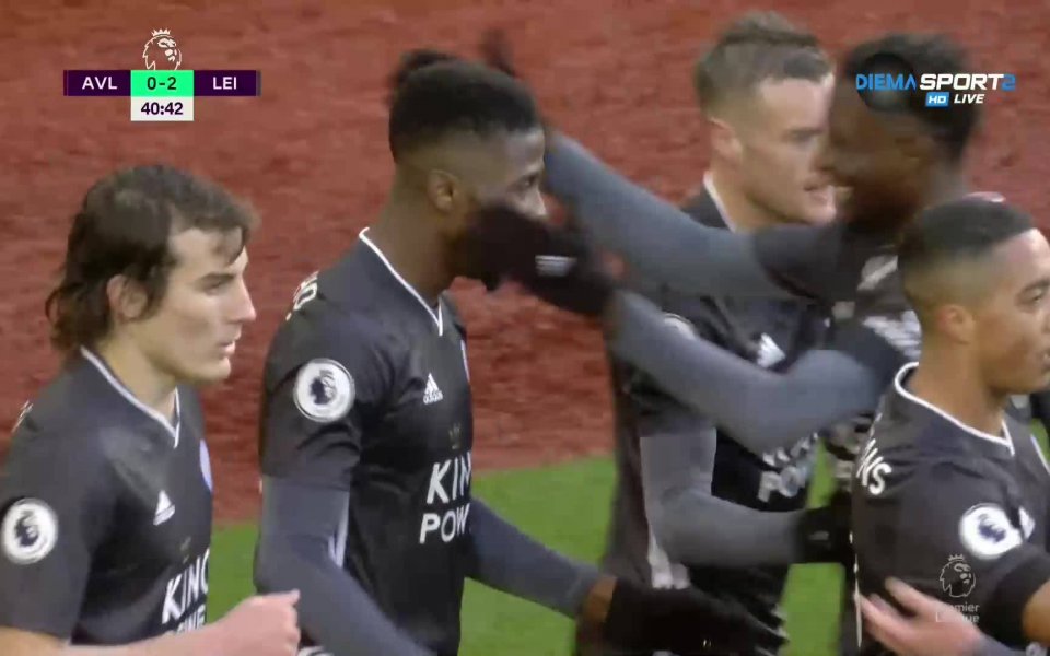 Вторият в класирането Лестър Сити удвои преднината си в 41-ата