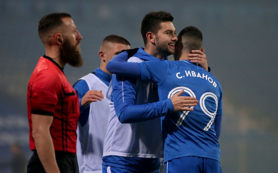 Нападателят на Левски Станислав Костов бе повече от доволен след