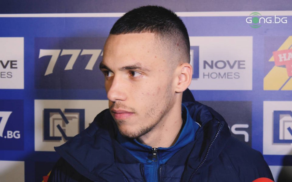 Младият офанзивен играч на Станислав Иванов призна, че успехът с
