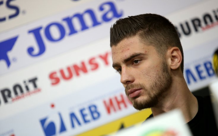 Три руски клуба искат стълб в отбраната на Славия