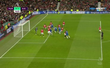 Евертън води на почивката с 1 0 при гостуването си на