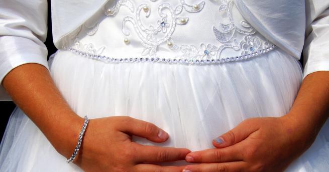 Свят DW: Най-много детски бракове с българчета в Германия Браковете