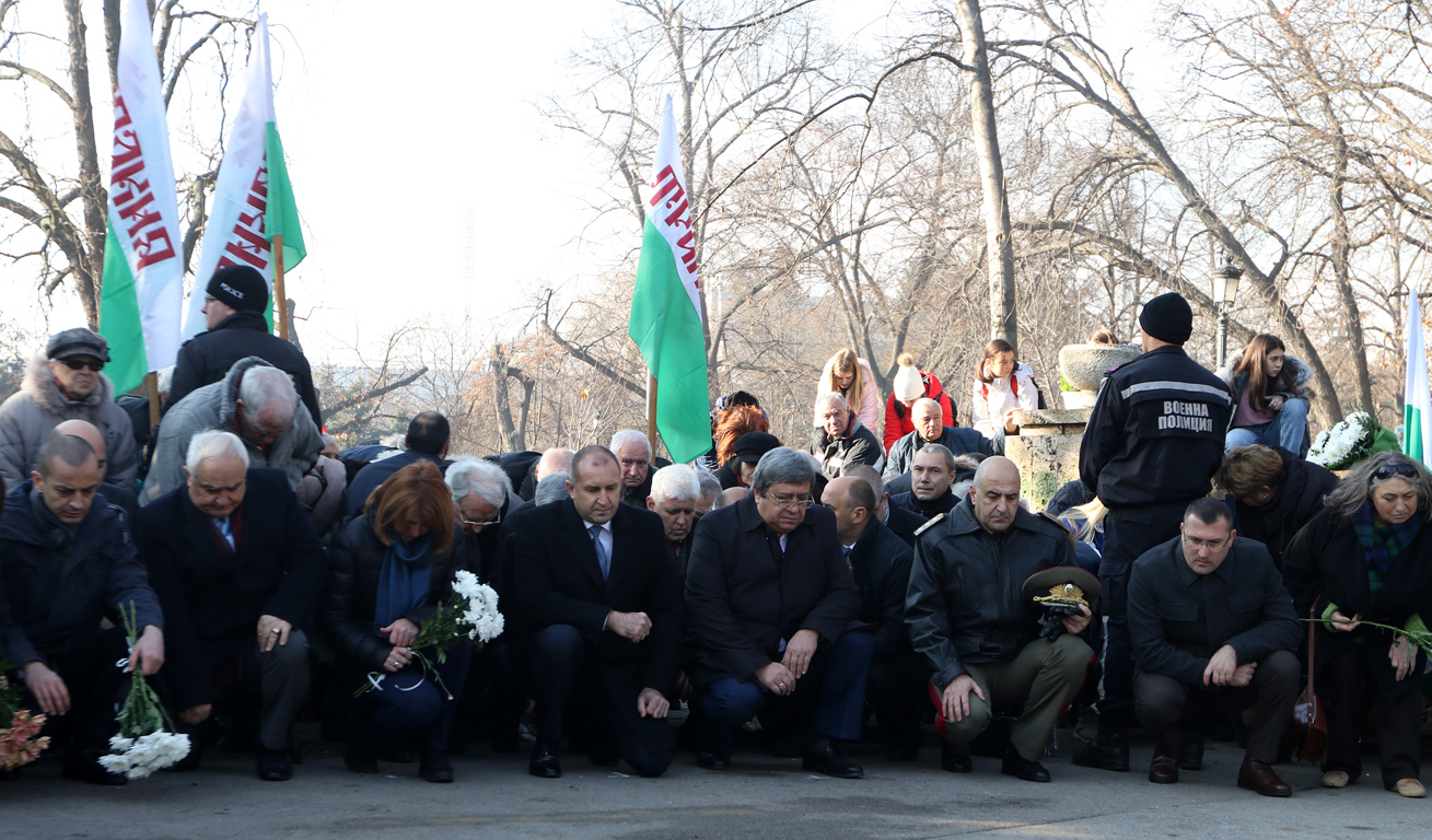 <p>Паметник на Капитан Петко войвода беше открит в Алеята на бележитите българи в Борисовата градина в София. Тази година се отбелязват 175 години от рождението на изтъкнатия революционер и защитник на тракийската кауза.</p>