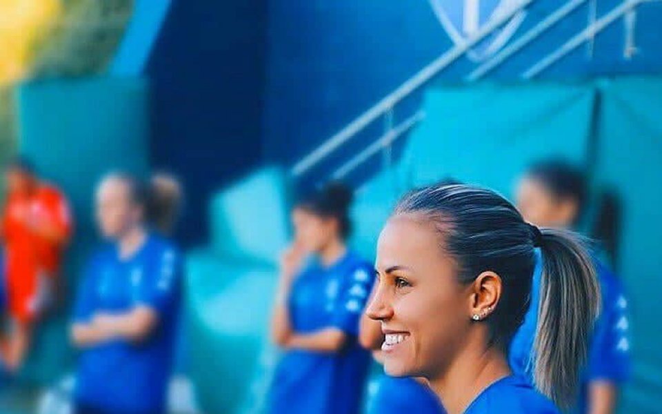 Симона Петкова е българската футболистка, която в последните сезони показва