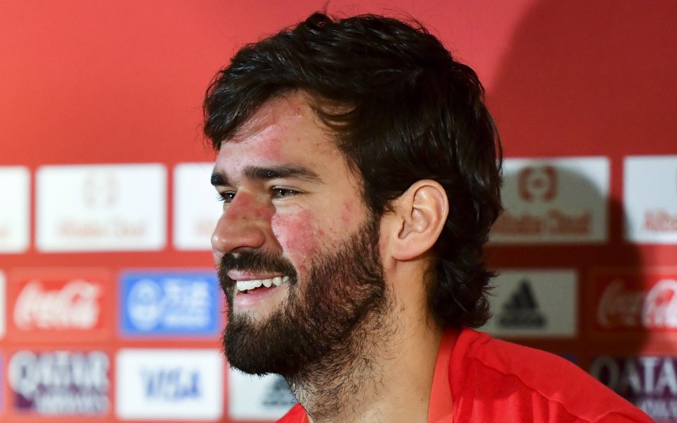 Стражът на Ливърпул Алисон Бекер неистово желае отборът му да