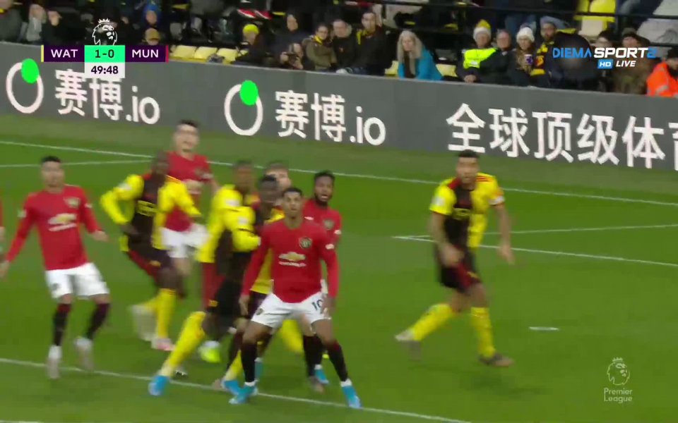 Отборът на Уотфорд води с 1:0 при домакинството на Манчестър