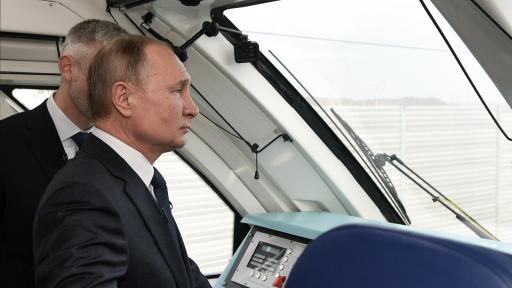  Владимир Путин 