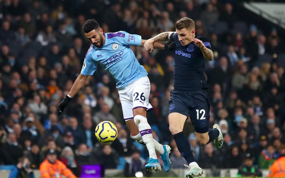 Отборите на Манчестър Сити и Евертън играят при резултат 0:0