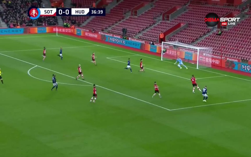 Саутхемптън - Хъдърсфилд Таун 2:0 /репортаж/