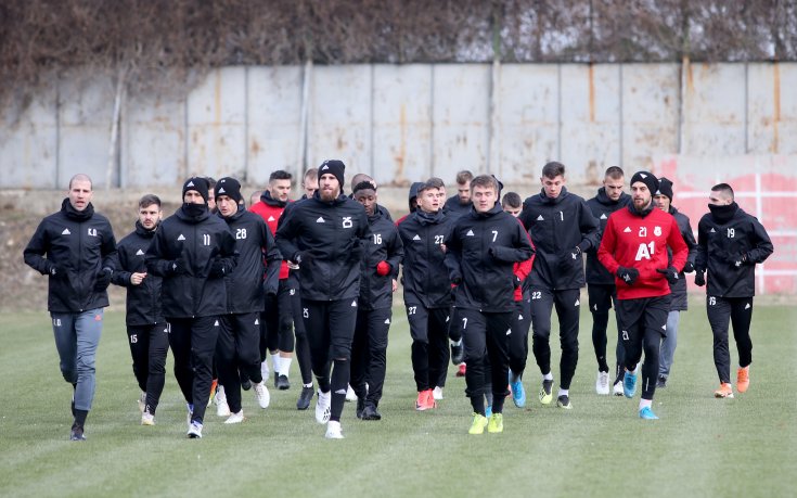 Още двама в ЦСКА започват подготовката със закъснение