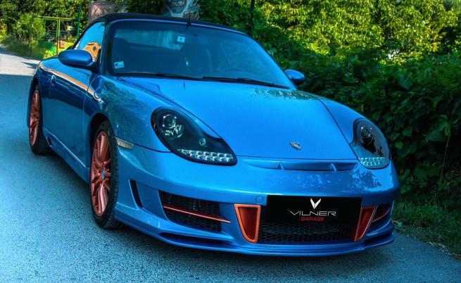 Vilner „съживи“ 20-годишно Porsche 911 с тонове кожа