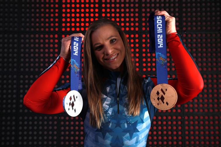  Оксана Мастърс 