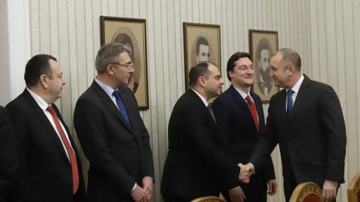  Скандал на върха, ГЕРБ: Радев не е поканил Борисов 