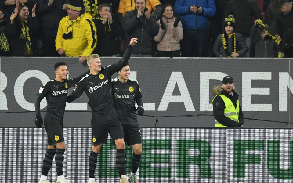 Отборът на Дортмунд обърна като гост Аугсбург с 5:3 в