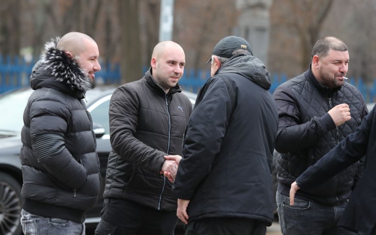 Божков пред феновете: Ако нямам бизнес, не мога да давам пари за Левски