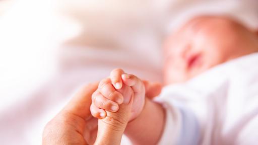  Евростат: България е втора по извънбрачни деца в Европейски Съюз 