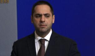  Министърът на стопанската система е подложен под карантина - Теми в развиване | Vesti.bg 