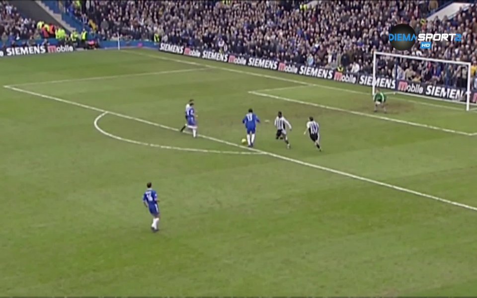 Нападателят на Челси даде интервю за Висшата лига, в което