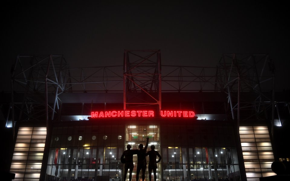 Отборите на Манчестър Юнайтед и Бърлни затварят програмата в сряда