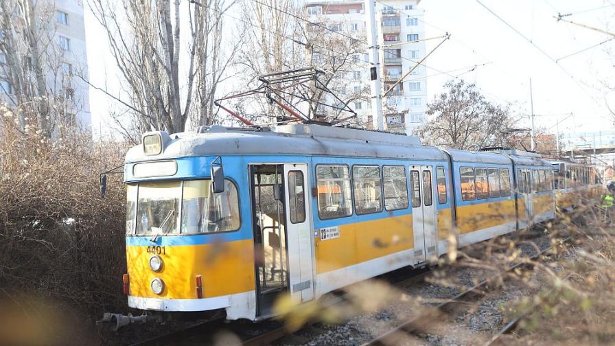  Верижна злополука с трамвай в София 