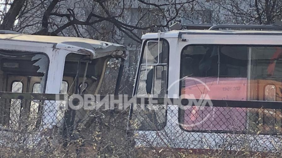Четири трамвая се удариха в София, има жертва и ранени