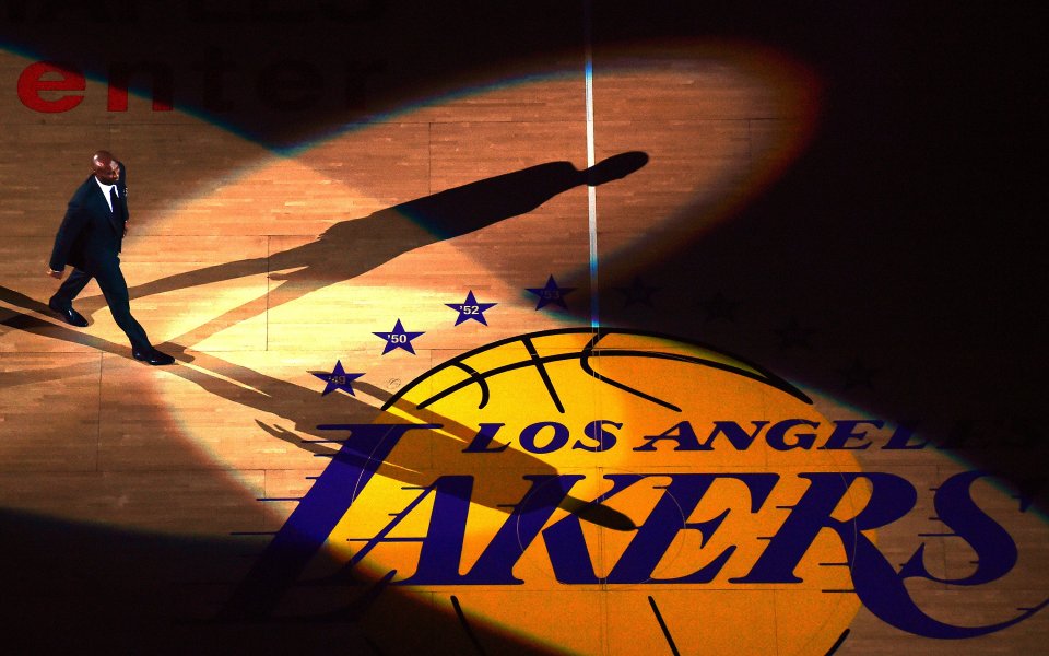 Коби Брайънт ще бъде приет в "Залата на славата" на