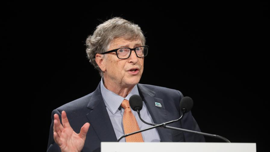 Бил Гейтс дарява $10 млн. за борба с китайския вирус