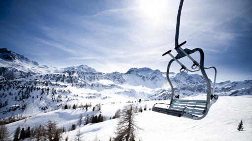  Турист падна от лифта в Пампорово 