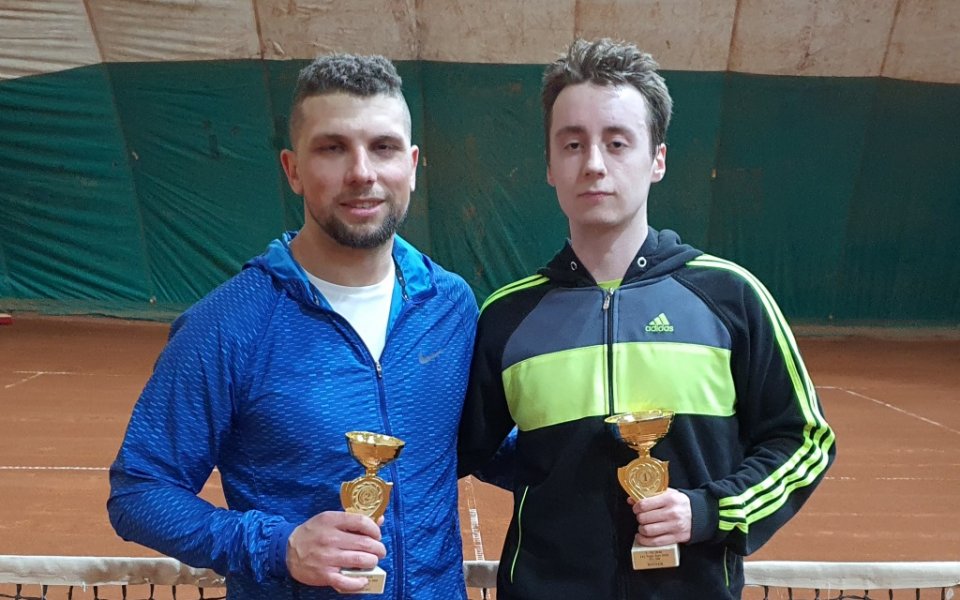 Дебютантът в Интерактив тенис Марк Хаджижеков триумфира при напредналите в