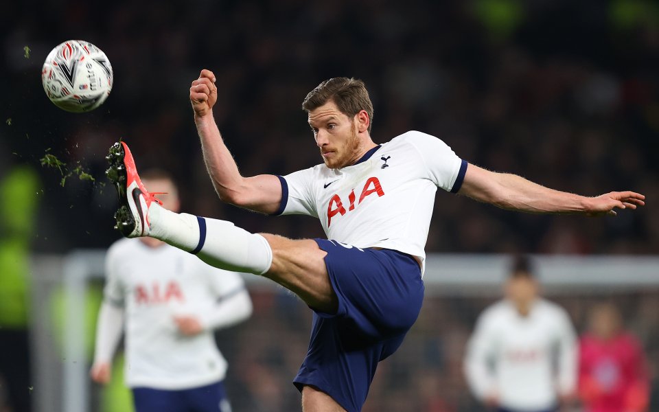 Агентът на бранителя на Тотнъм Ян Вертонген Том де Мюл