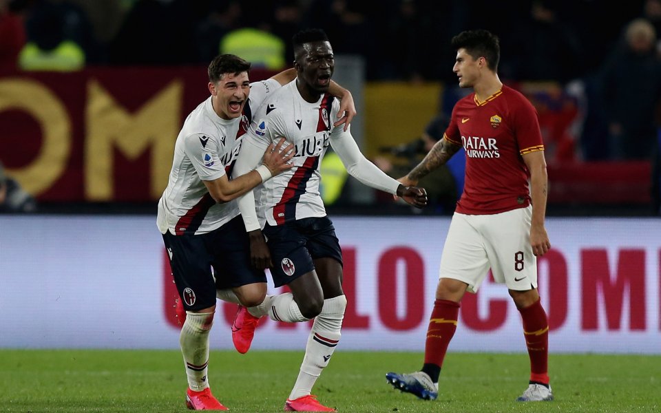 Болоня засили още повече кризата в Рома след победа като