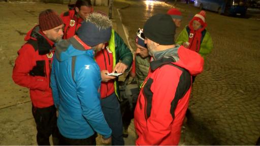  Продължава издирването на изчезналите татко и наследник под връх Ботев 