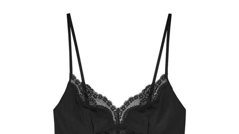  20 хрумвания за сантиментален маникюр 