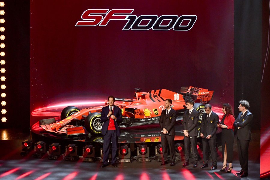Бляскавото представяне на новия болид на Ферари за сезон 20201