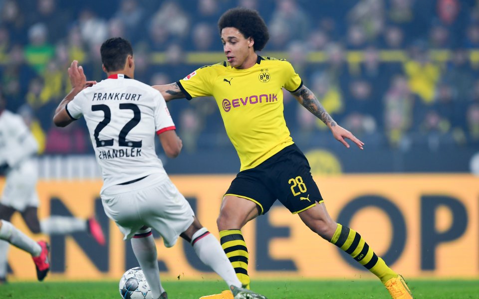 Като голям шегаджия се прояви халфът на Борусия Дортмунд Аксел