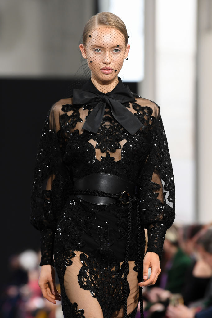 <p><strong>Elie Saab</strong></p>